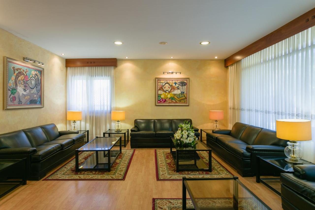 Hotel Stellamaris กอมบาร์โร ภายนอก รูปภาพ